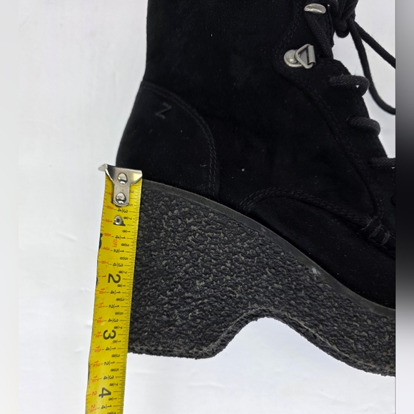 Zodiac Womens Talula Ankle Boots Faux Suede Chunky Wedge Heel Zip Size 6.5 Black - Picture 15 of 15
